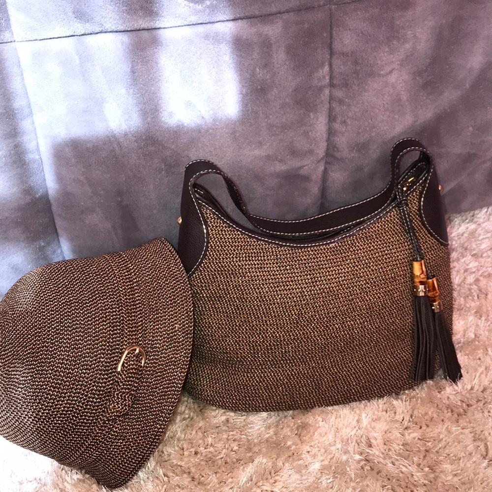 Women’s purse and hat set